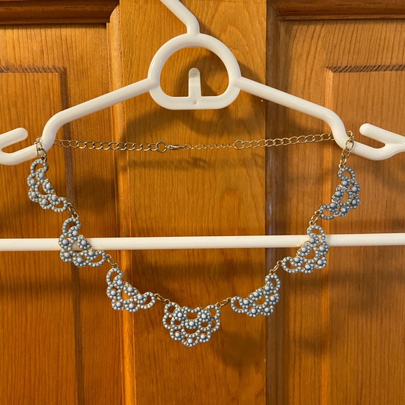 ModCloth Statement Necklace - Picture 3 of 3